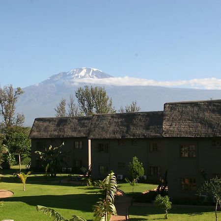 Weru Weru River Lodge Εξωτερικό φωτογραφία