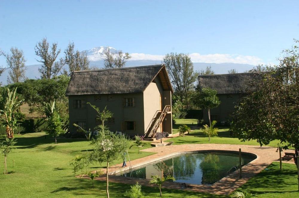 Weru Weru River Lodge Εξωτερικό φωτογραφία