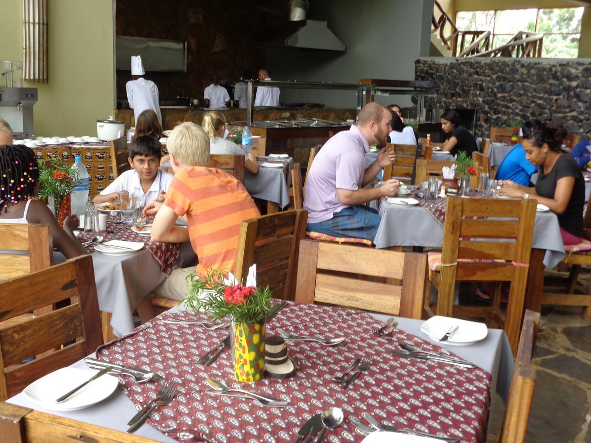 Weru Weru River Lodge Εξωτερικό φωτογραφία