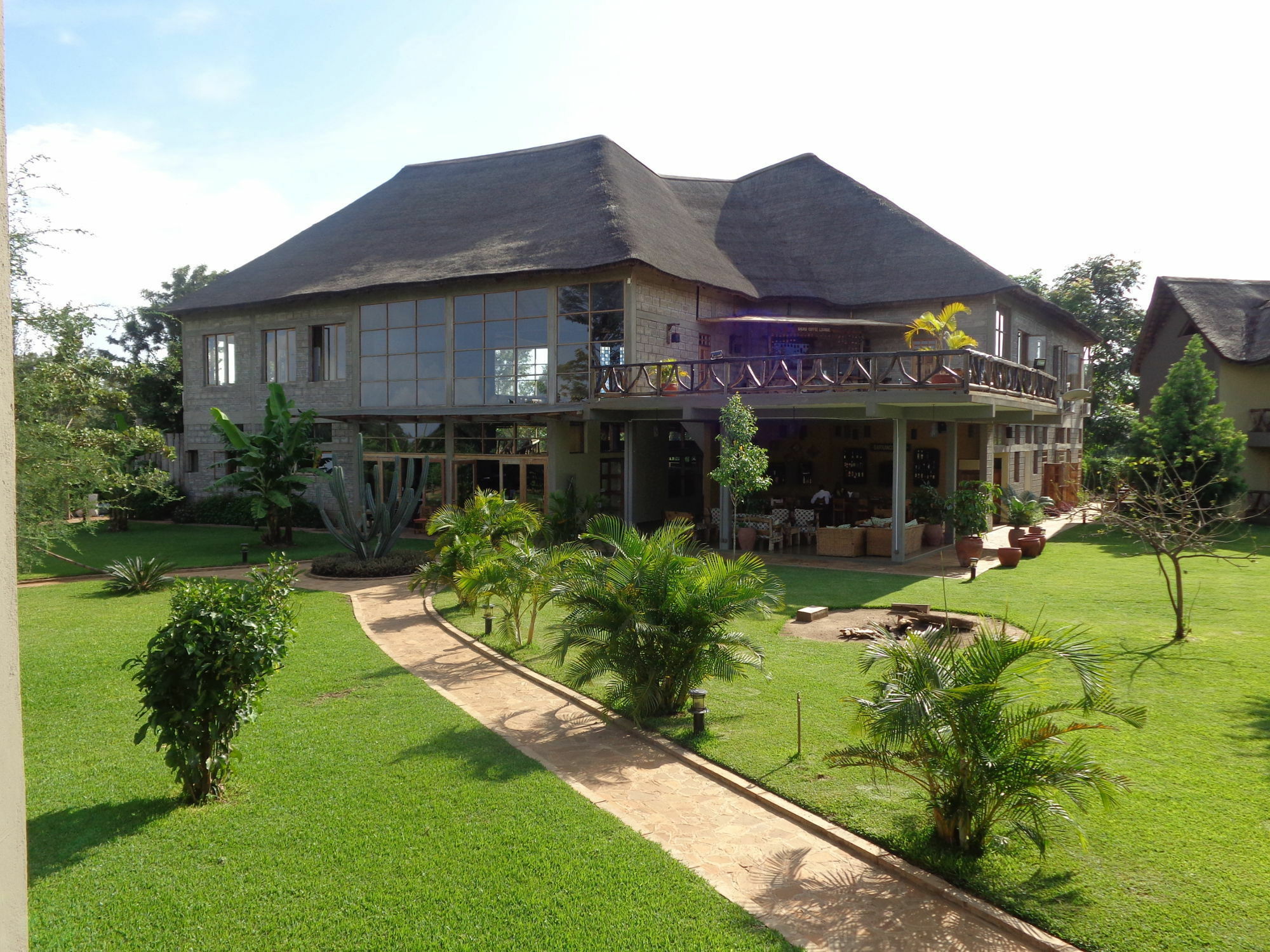 Weru Weru River Lodge Εξωτερικό φωτογραφία