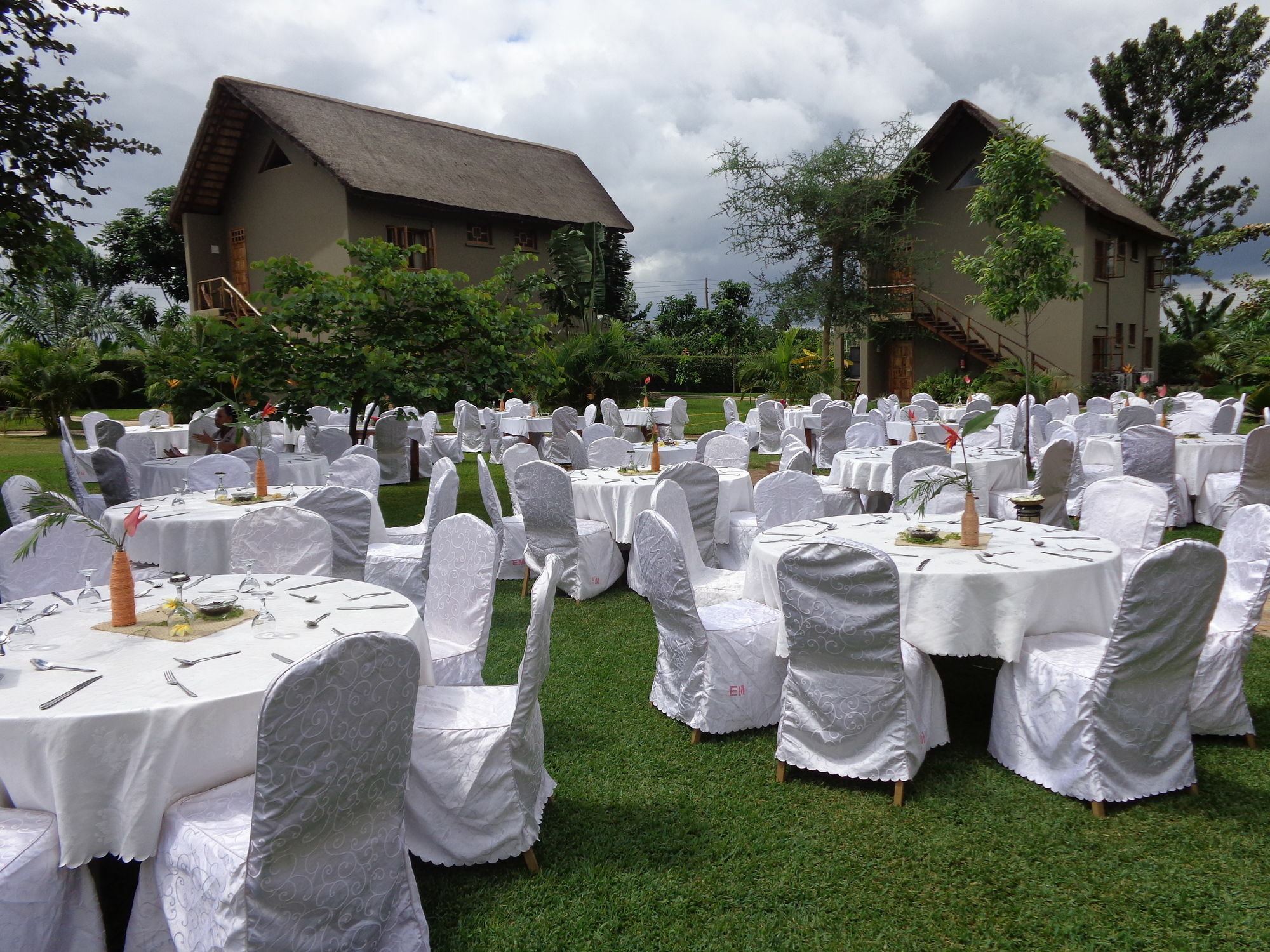 Weru Weru River Lodge Εξωτερικό φωτογραφία