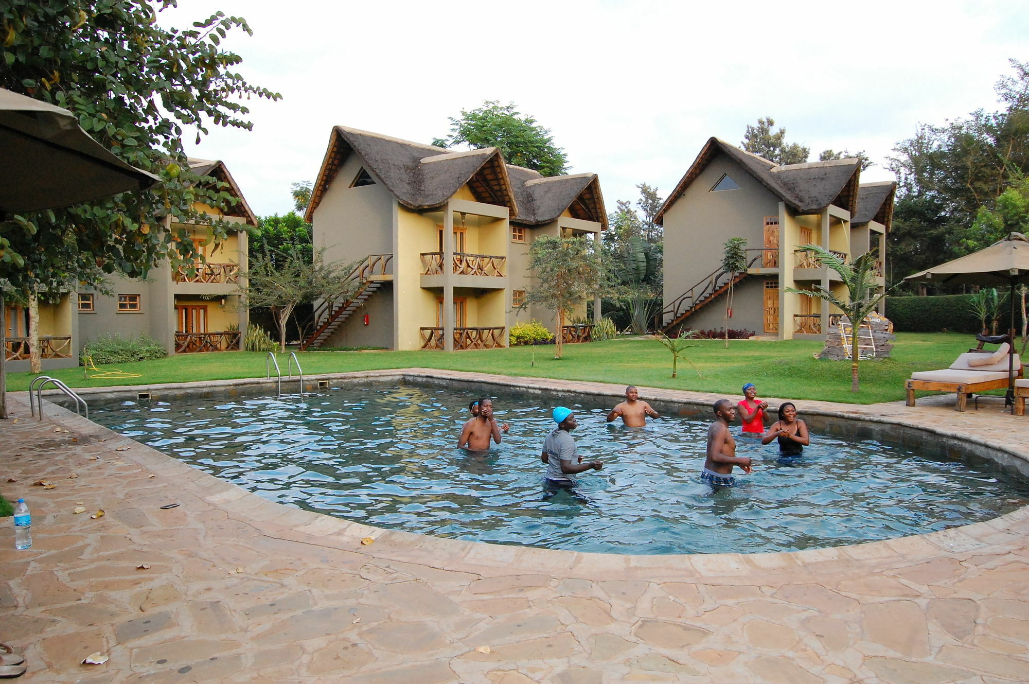 Weru Weru River Lodge Εξωτερικό φωτογραφία
