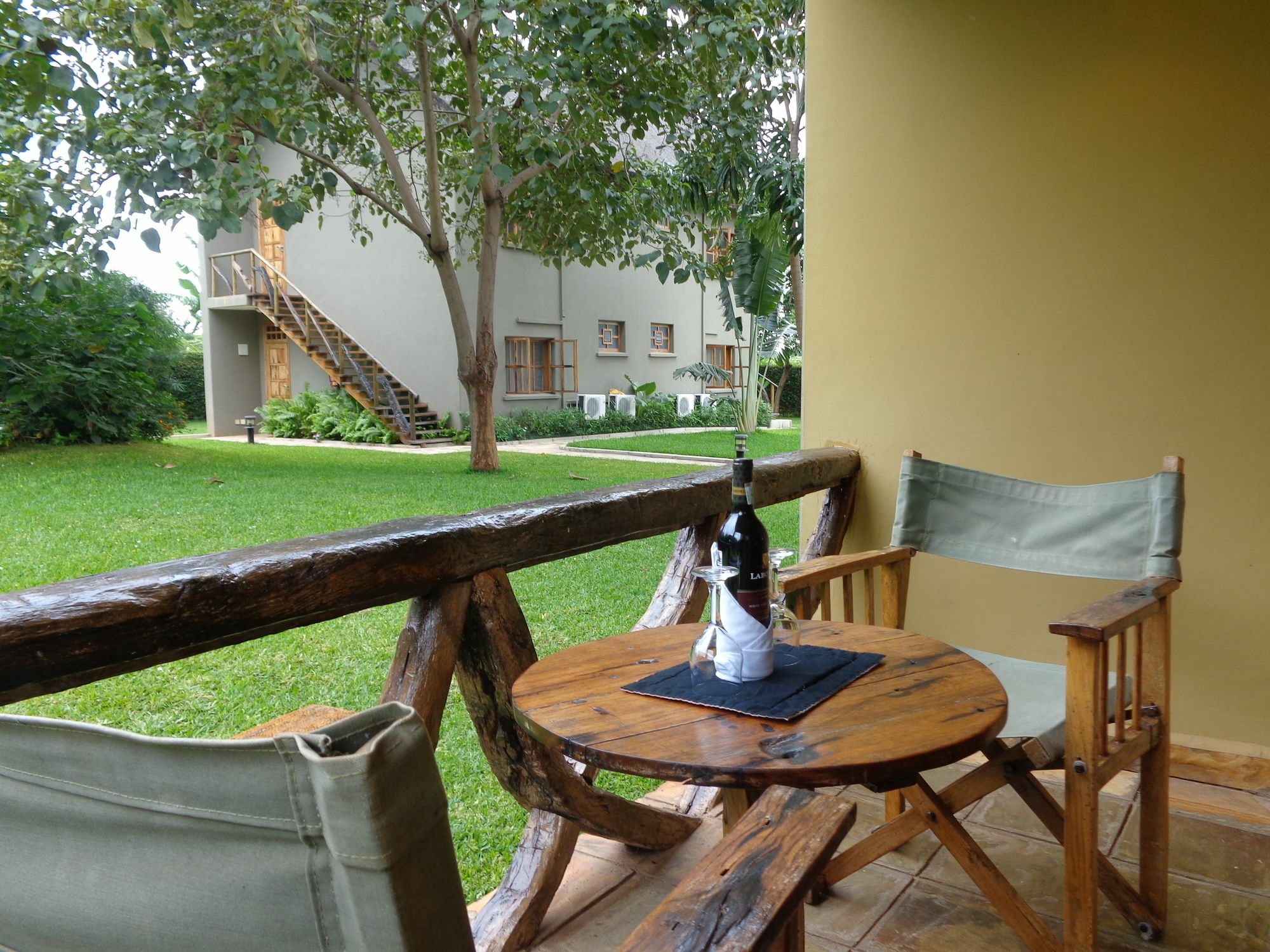 Weru Weru River Lodge Εξωτερικό φωτογραφία